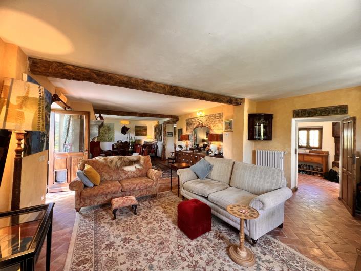 Image No.6-3 Bed Country House for sale