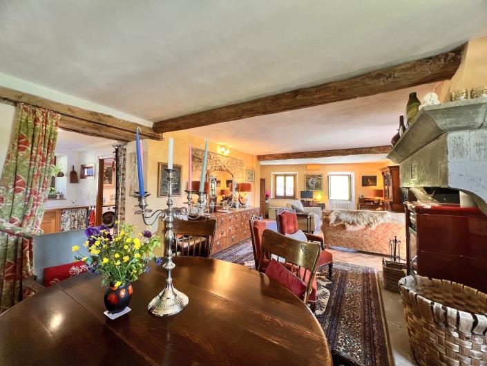 Image No.8-3 Bed Country House for sale