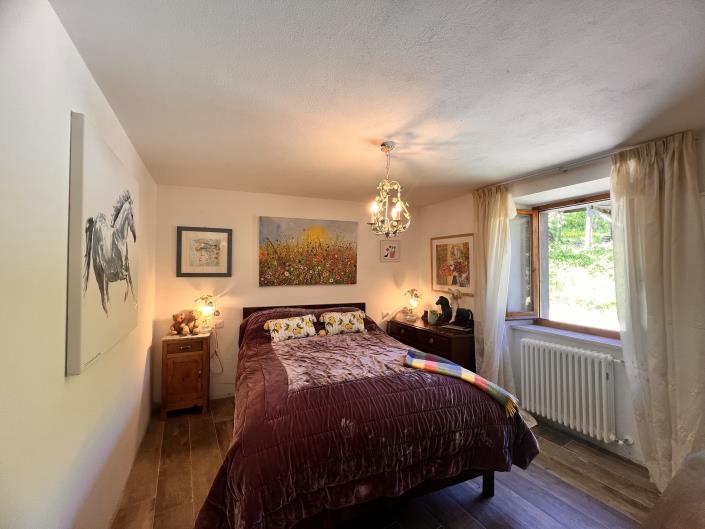 Image No.14-3 Bed Country House for sale