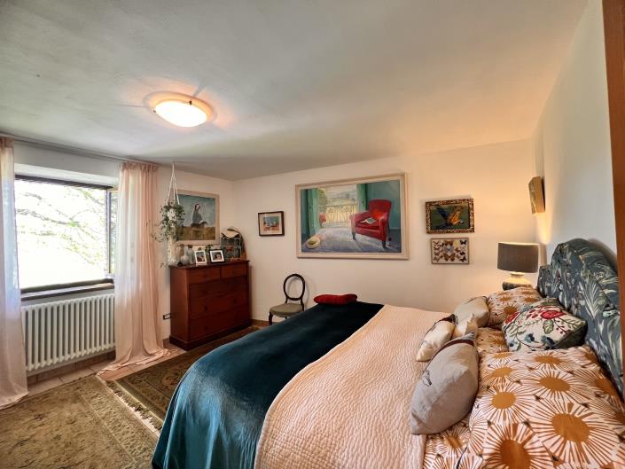 Image No.15-3 Bed Country House for sale