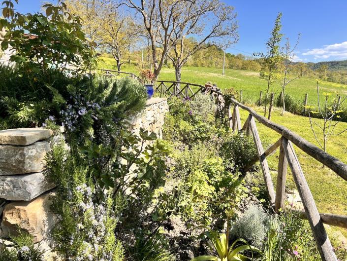 Image No.38-3 Bed Country House for sale