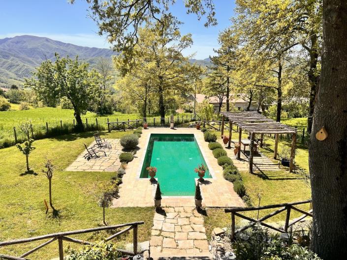 Image No.3-3 Bed Country House for sale