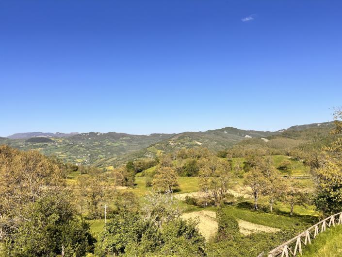 Image No.27-1 Bed Semi-Detached for sale