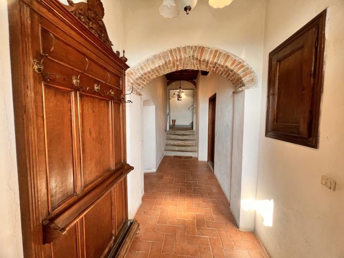 Image No.7-2 Bed Semi-Detached for sale