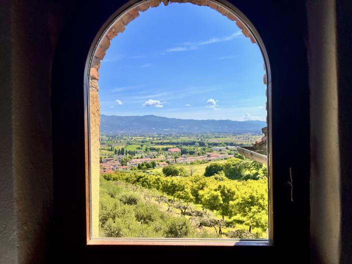 Image No.6-2 Bed Semi-Detached for sale