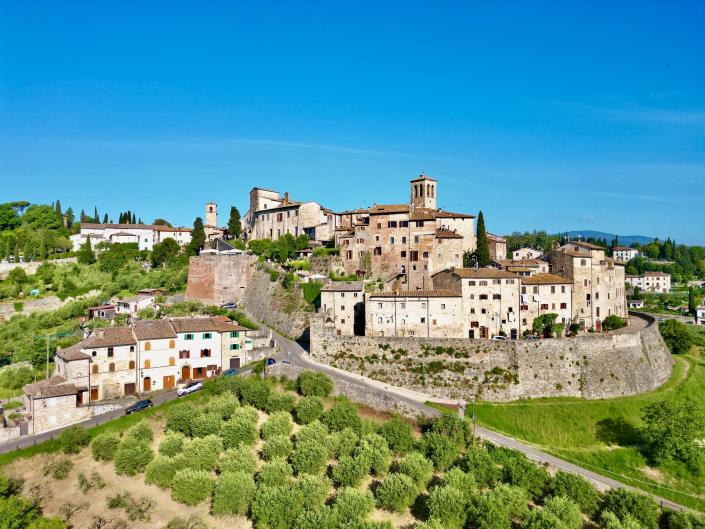 Image No.37-2 Bed Semi-Detached for sale