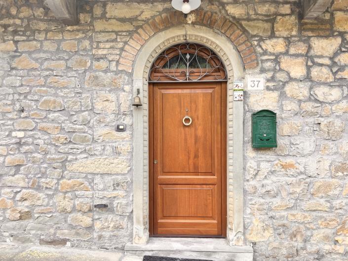 Image No.4-2 Bed Country House for sale