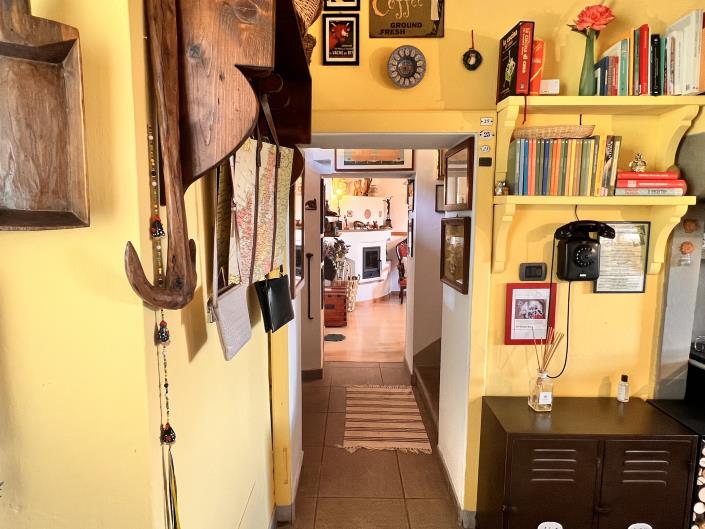 Image No.10-2 Bed Country House for sale