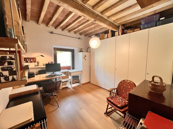 Image No.16-2 Bed Country House for sale