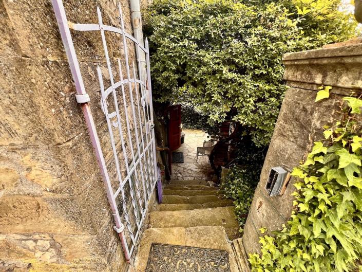 Image No.21-2 Bed Country House for sale