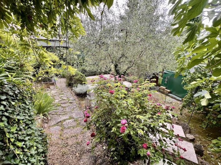 Image No.27-2 Bed Country House for sale