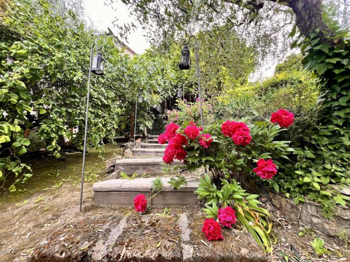 Image No.30-2 Bed Country House for sale