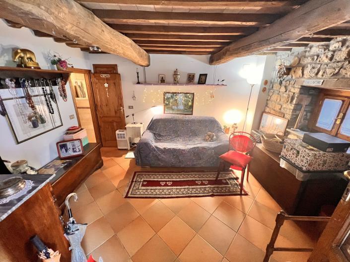 Image No.24-2 Bed Country House for sale