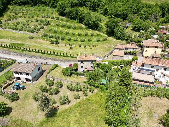 Image No.37-2 Bed Country House for sale