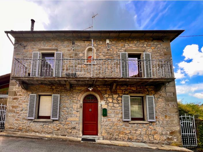 Image No.40-2 Bed Country House for sale