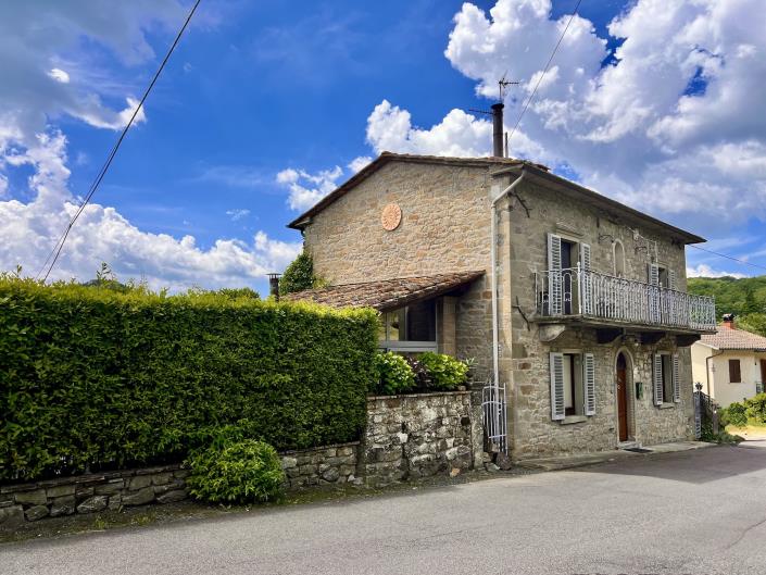 Image No.41-2 Bed Country House for sale