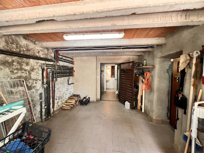 Image No.25-3 Bed Country Property for sale