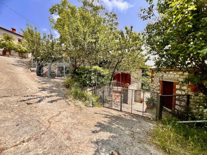 Image No.33-3 Bed Country Property for sale