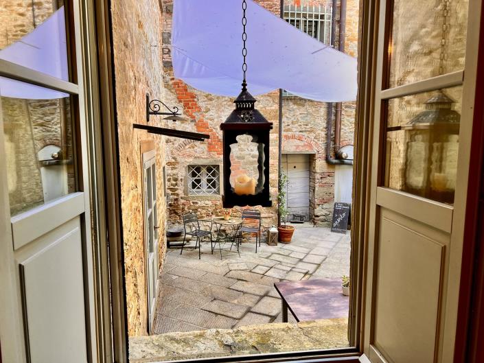 Image No.31-2 Bed Apartment for sale