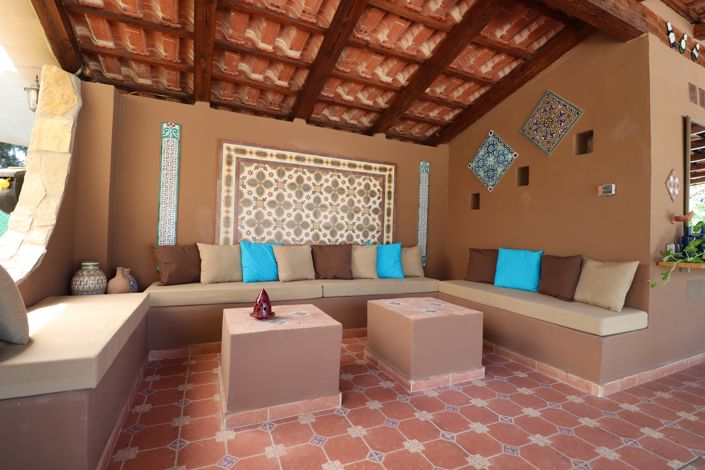 Image No.33-7 Bed Country Property for sale