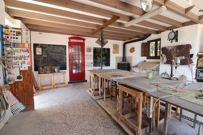 Image No.44-7 Bed Country Property for sale