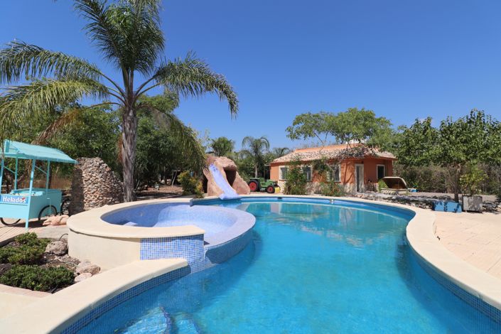 Image No.48-7 Bed Country Property for sale