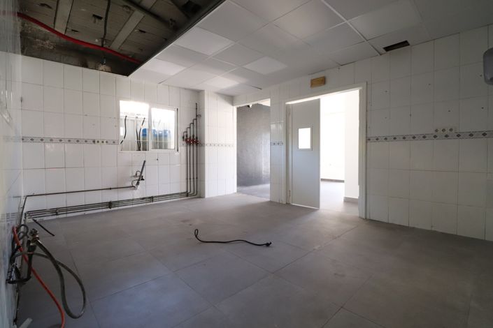 Image No.10-Commercial for sale