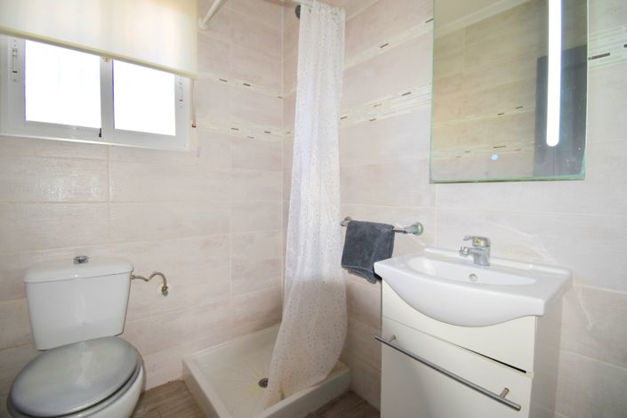 Image No.23-4 Bed Villa for sale