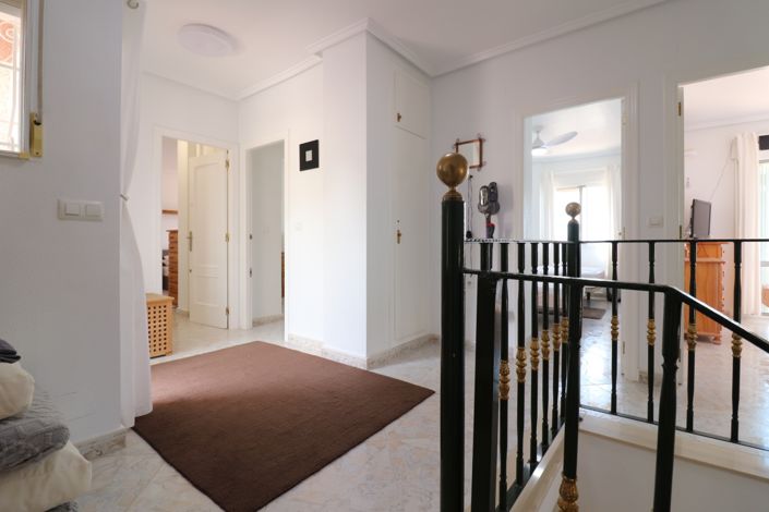 Image No.19-4 Bed Villa for sale