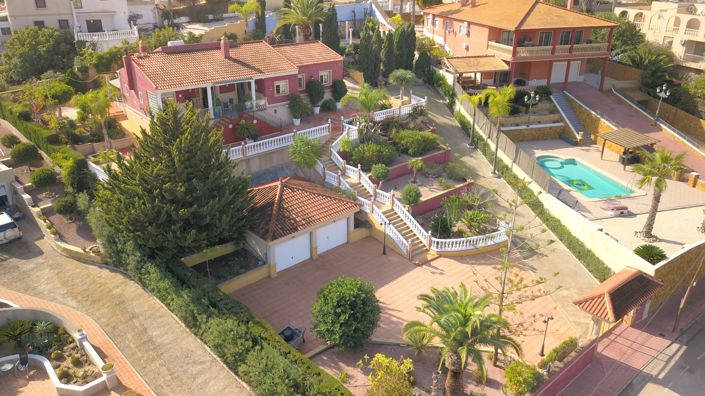 Image No.54-3 Bed Villa for sale