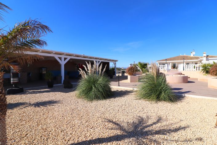 Image No.31-3 Bed Country Property for sale