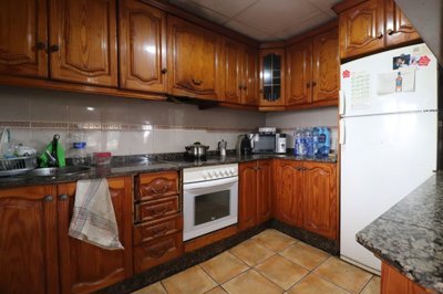 o1io2kbd9v153m94bh87c0tm7k2q