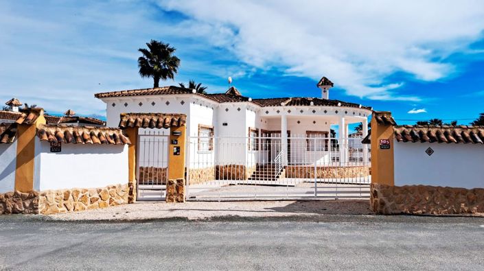 Image No.2-3 Bed Country Property for sale