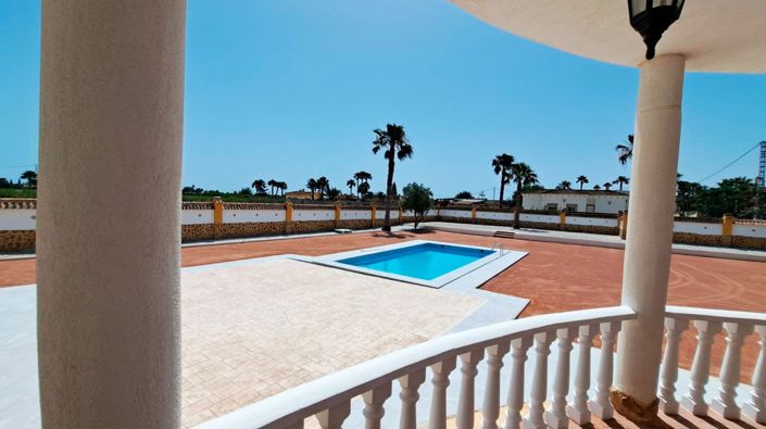 Image No.13-3 Bed Country Property for sale