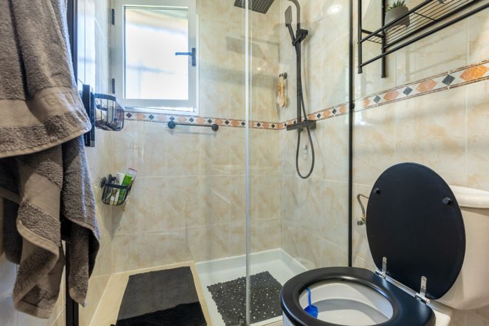 Image No.31-5 Bed Villa for sale