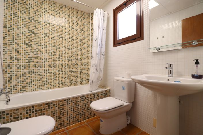 Image No.15-3 Bed Villa for sale