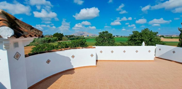 Image No.4-3 Bed Country Property for sale