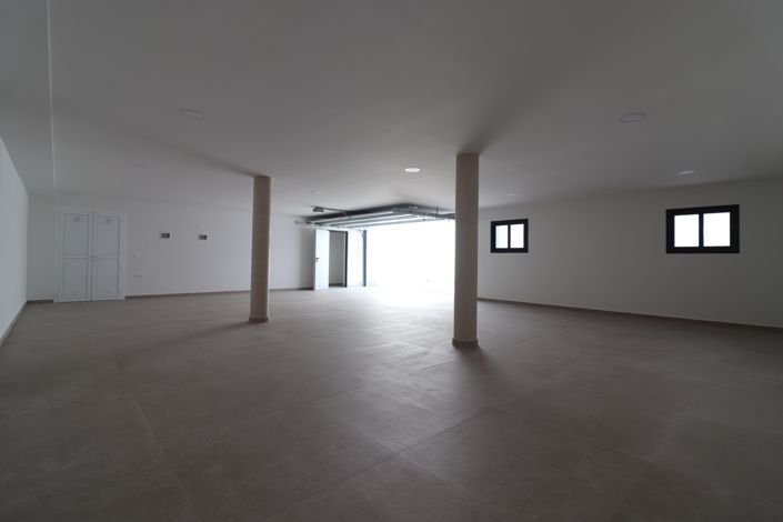 Image No.31-3 Bed Villa for sale