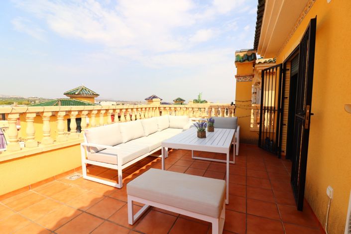 Image No.4-5 Bed Villa for sale