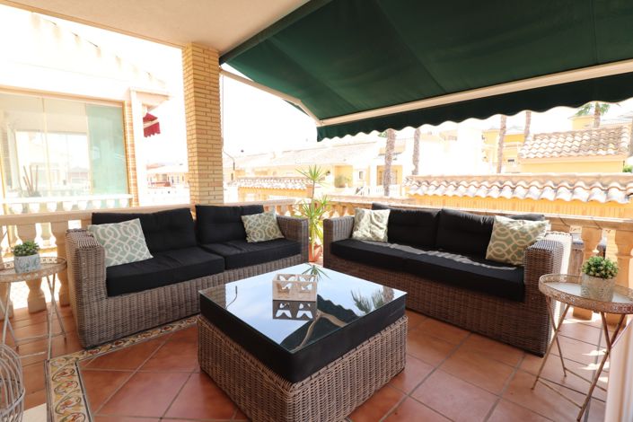 Image No.5-5 Bed Villa for sale