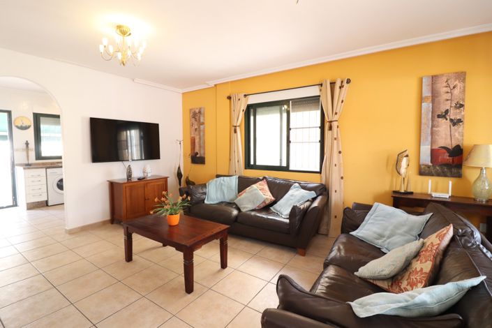 Image No.6-5 Bed Villa for sale