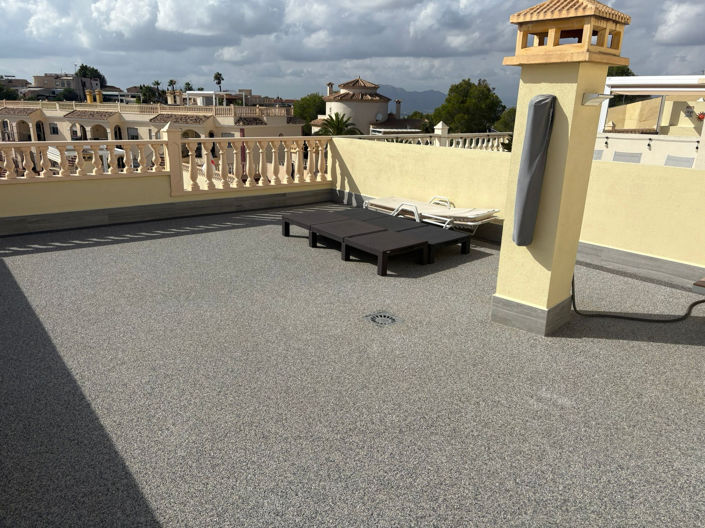 Image No.20-2 Bed Bungalow for sale