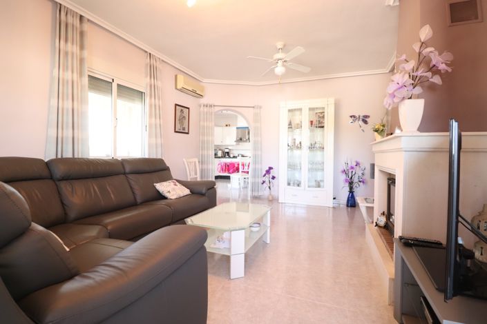 Image No.15-3 Bed Country Property for sale