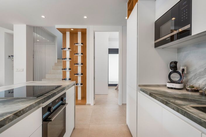 Image No.11-4 Bed Villa for sale