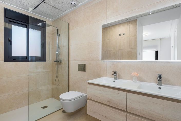 Image No.20-4 Bed Villa for sale