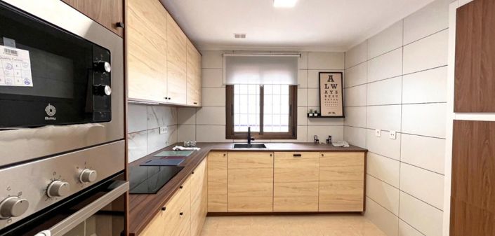 Image No.12-3 Bed House for sale