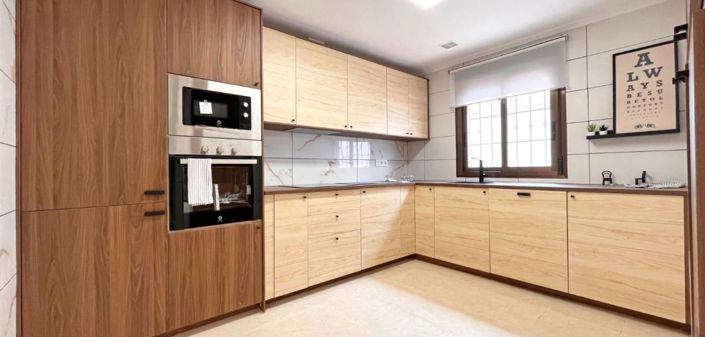 Image No.9-3 Bed House for sale