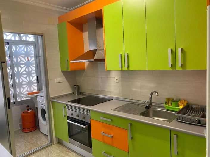 Image No.17-3 Bed House for sale