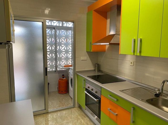 Image No.19-3 Bed House for sale