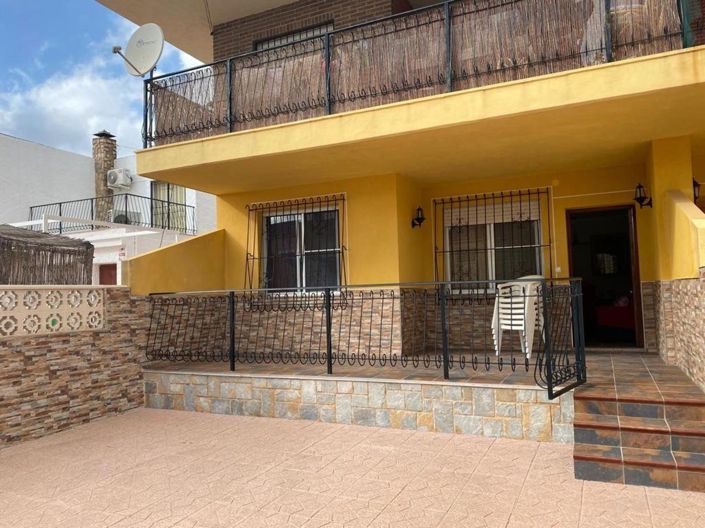 Image No.2-3 Bed House for sale